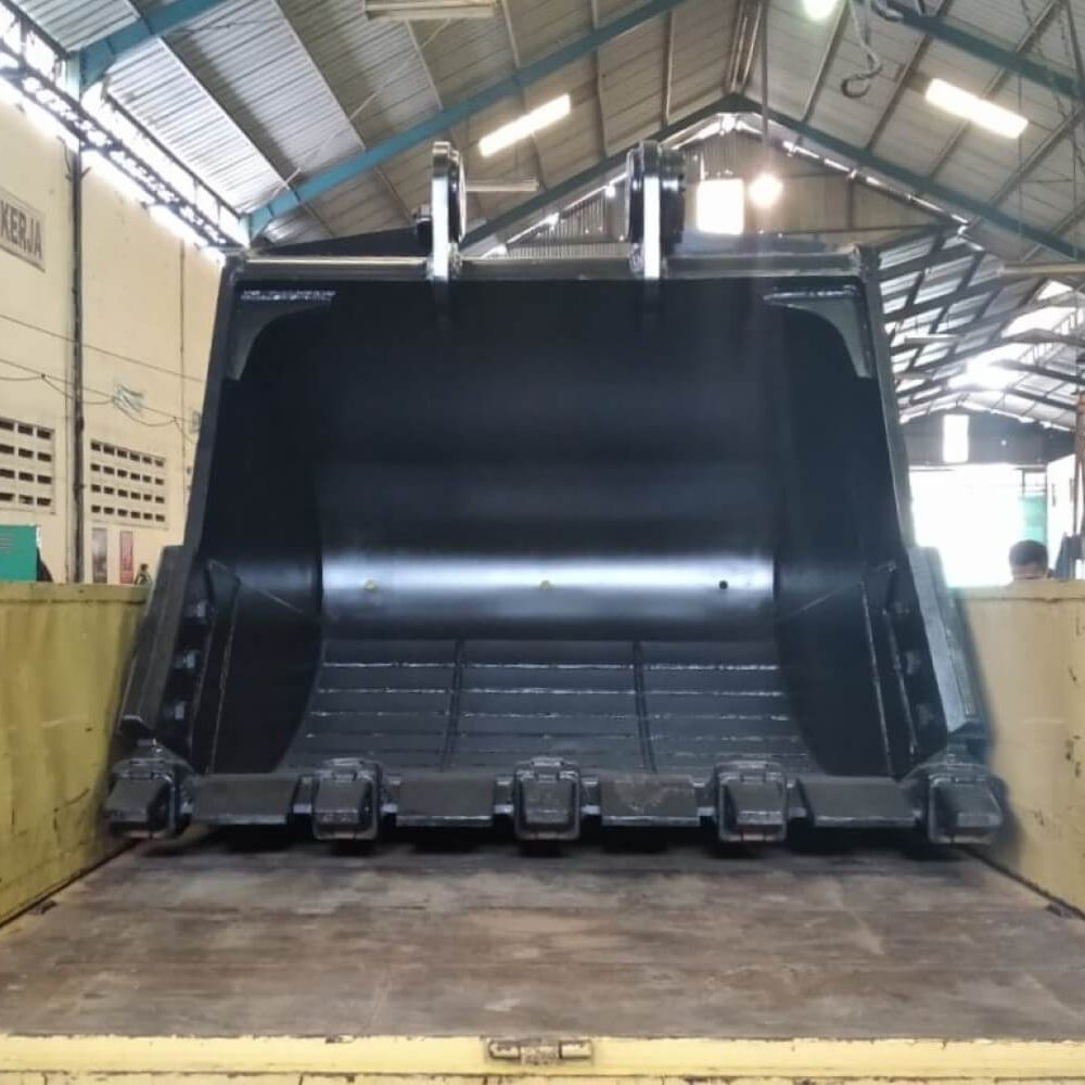 Hitachi EX1200 Kap 7.5 CuM (1)